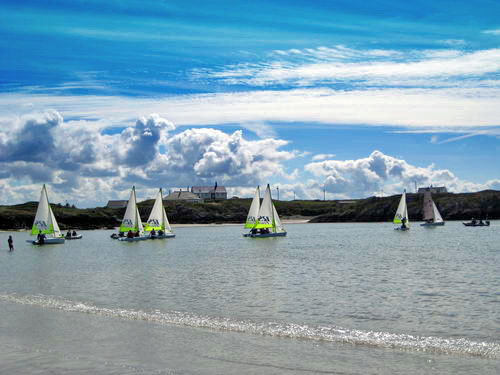Sailing at Rhoscolyn Beach02